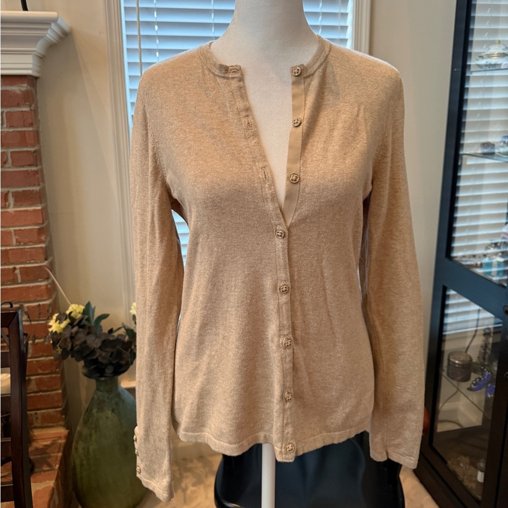 J McLaughlin beige cardigan size small enamel buttons